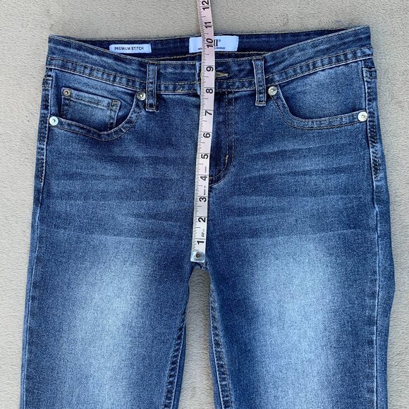 YMI Premium Stitch Boot Cut Mid Rise Jeans Sz29 - Picture 12 of 15